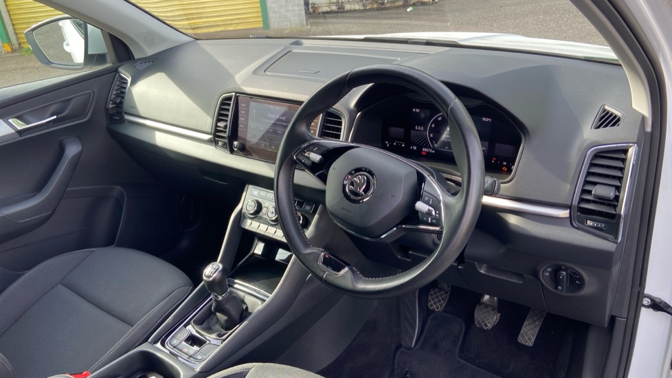 Skoda Karoq 1.0 TSI SE Drive 5dr Petrol Estate - Image 11