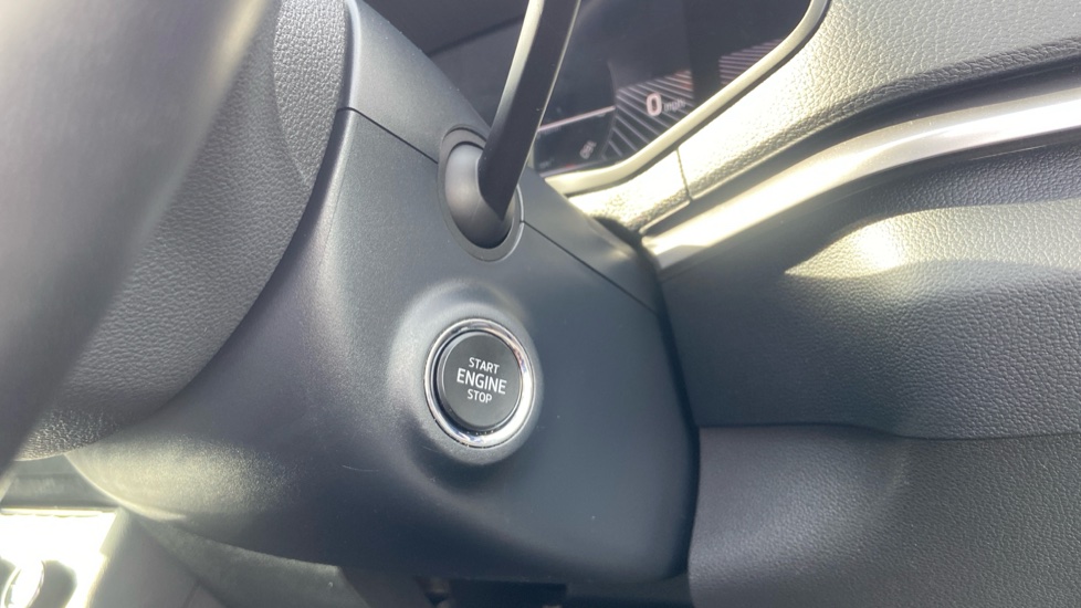 Skoda Karoq 1.0 TSI SE Drive 5dr Petrol Estate - Image 28