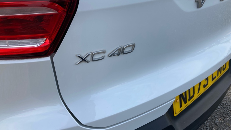 Volvo XC40 2.0 B3P Plus Dark 5dr Auto Petrol Estate - Image 22