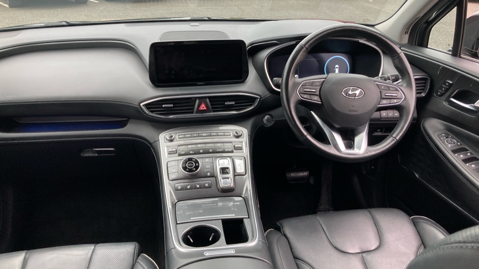 Hyundai SANTA FE 1.6 TGDi Plug-in Hybrid Ultimate 5dr 4WD Auto Estate - Image 10