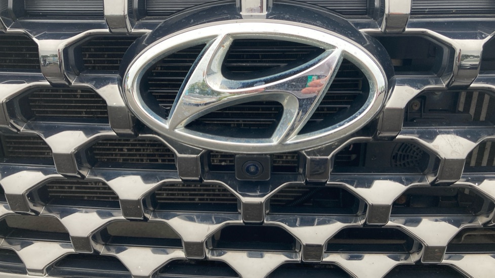 Hyundai SANTA FE 1.6 TGDi Plug-in Hybrid Ultimate 5dr 4WD Auto Estate - Image 52