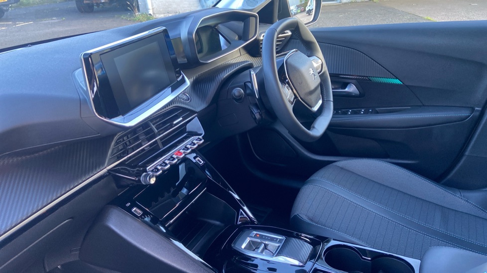 Peugeot 208 1.2 PureTech 100 Allure Premium 5dr EAT8 Petrol Hatchback - Image 9