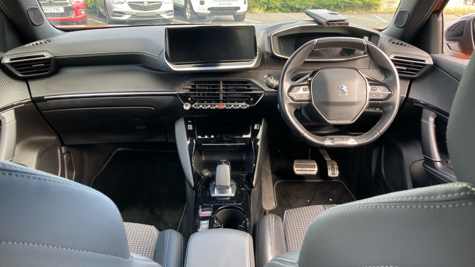 Peugeot 2008 100kW GT 50kWh 5dr Auto Electric Estate - Image 10