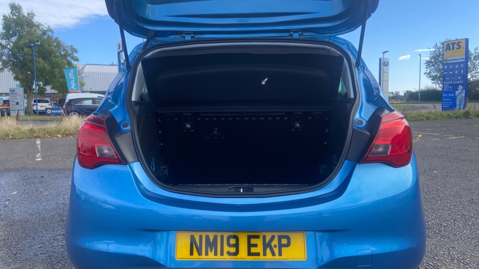 Vauxhall Corsa 1.4 [75] Griffin 5dr Petrol Hatchback - Image 4