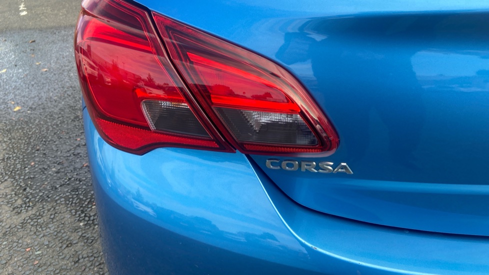 Vauxhall Corsa 1.4 [75] Griffin 5dr Petrol Hatchback - Image 22