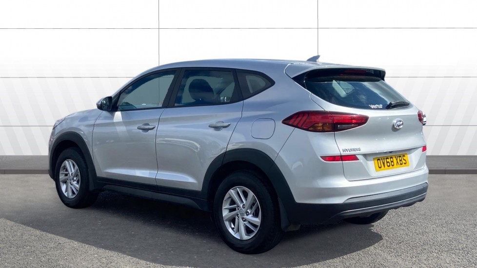 Hyundai TUCSON 1.6 GDi S Connect 5dr 2WD Petrol Estate - Image 2