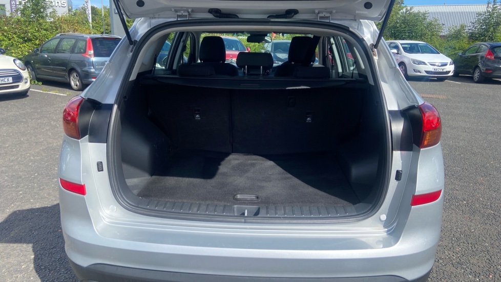 Hyundai TUCSON 1.6 GDi S Connect 5dr 2WD Petrol Estate - Image 4