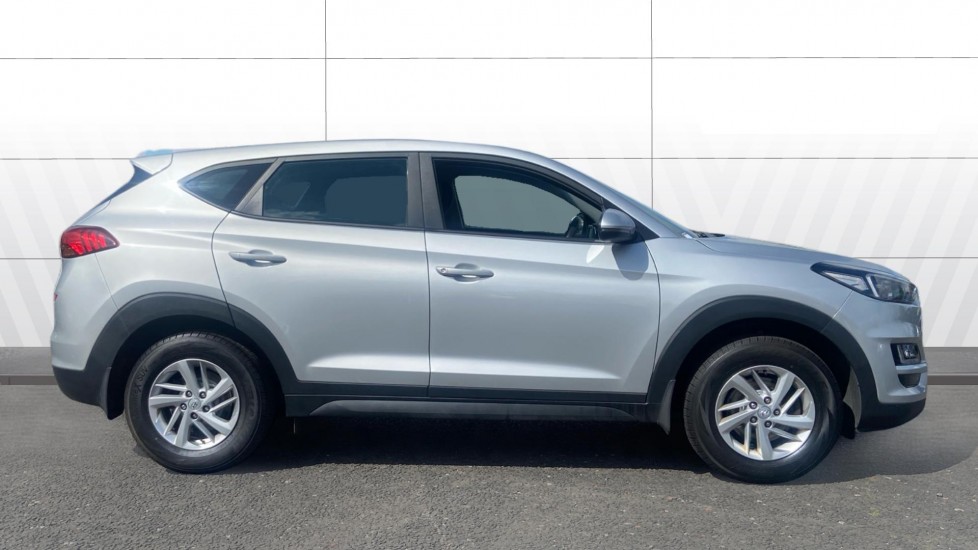 Hyundai TUCSON 1.6 GDi S Connect 5dr 2WD Petrol Estate - Image 5