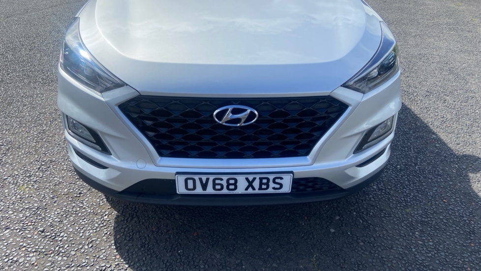 Hyundai TUCSON 1.6 GDi S Connect 5dr 2WD Petrol Estate - Image 8