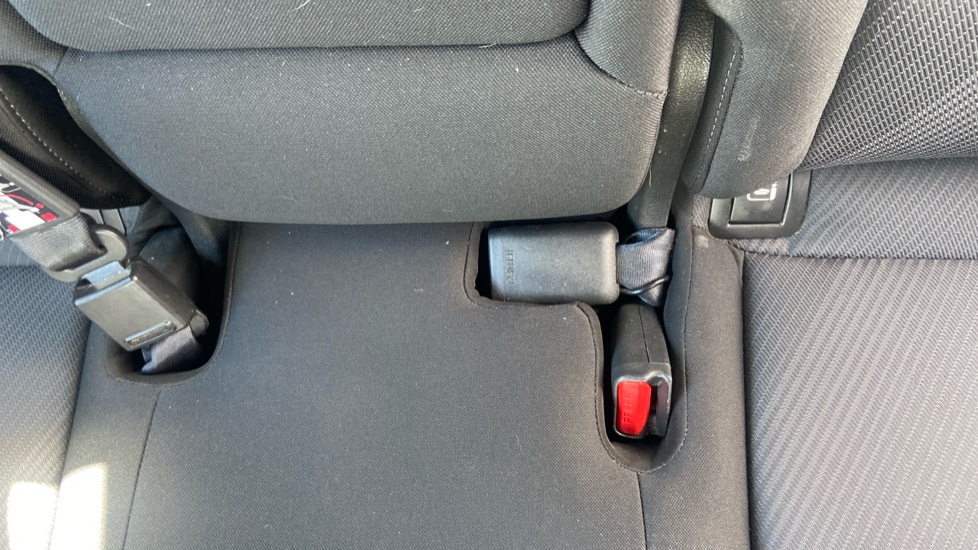 Hyundai TUCSON 1.6 GDi S Connect 5dr 2WD Petrol Estate - Image 17