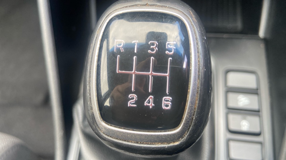 Hyundai TUCSON 1.6 GDi S Connect 5dr 2WD Petrol Estate - Image 30