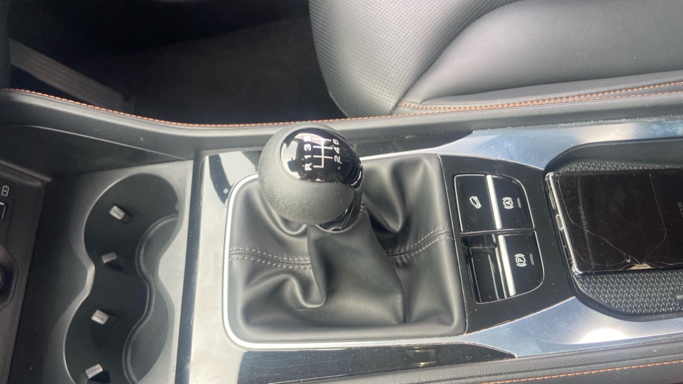 MG HS 1.5 T-GDI Trophy 5dr Petrol Hatchback - Image 13