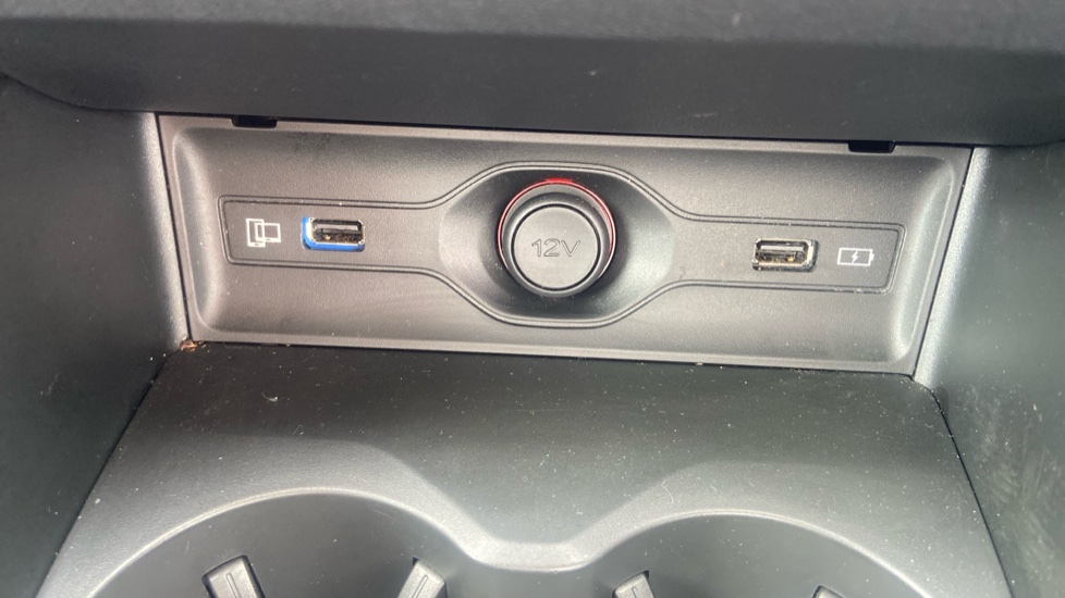 MG HS 1.5 T-GDI Trophy 5dr Petrol Hatchback - Image 31