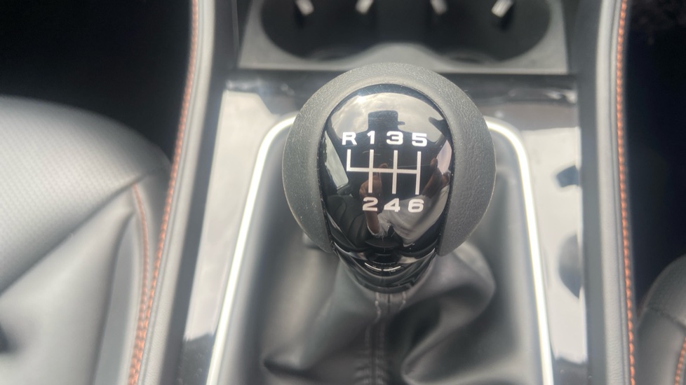 MG HS 1.5 T-GDI Trophy 5dr Petrol Hatchback - Image 32
