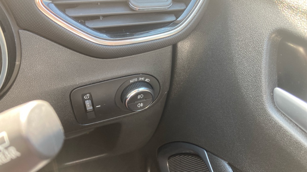 Vauxhall Crossland 1.2 Turbo [130] Elite Edition 5dr Auto Petrol Hatchback - Image 22