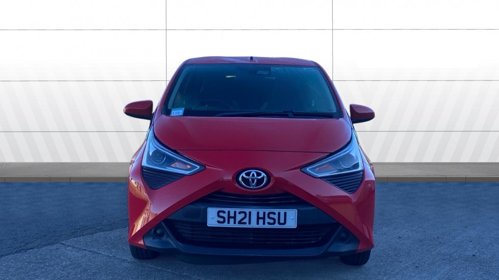 Toyota Aygo 1.0 VVT-i X-Play TSS 5dr Petrol Hatchback - Image 3