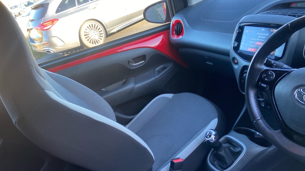 Toyota Aygo 1.0 VVT-i X-Play TSS 5dr Petrol Hatchback - Image 14