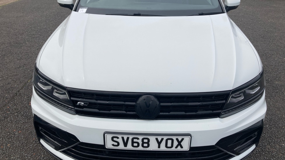 Volkswagen Tiguan 2.0 TDi 150 4Motion R-Line 5dr DSG Diesel Estate - Image 8