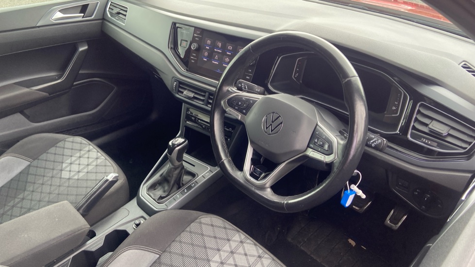 Volkswagen Taigo 1.0 TSI 110 R-Line 5dr DSG Petrol Hatchback - Image 11
