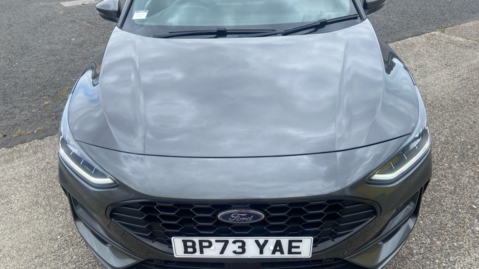 Ford Focus 1.0 EcoBoost Hybrid mHEV ST-Line X 5dr Petrol Estate - Image 8