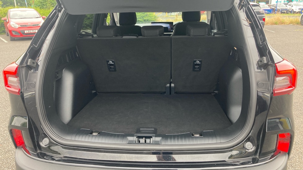 Ford Kuga 1.5 EcoBoost Titanium 5dr Petrol Estate - Image 4