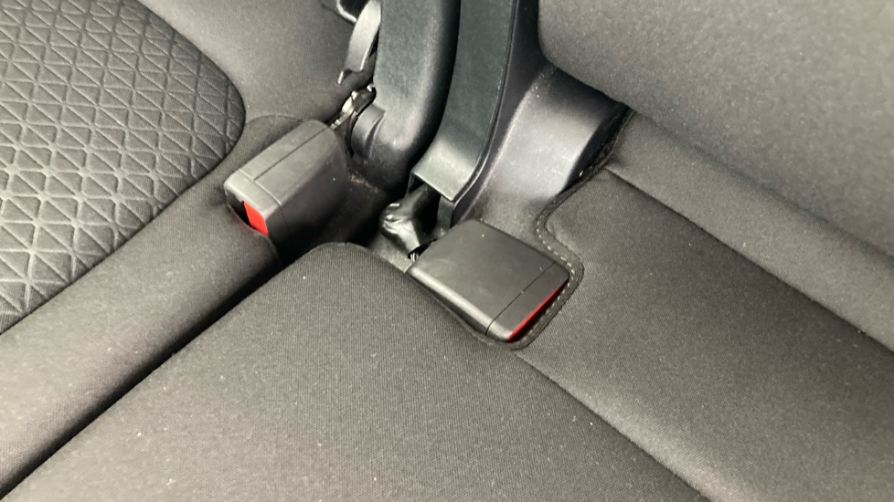 Ford Kuga 1.5 EcoBoost Titanium 5dr Petrol Estate - Image 17