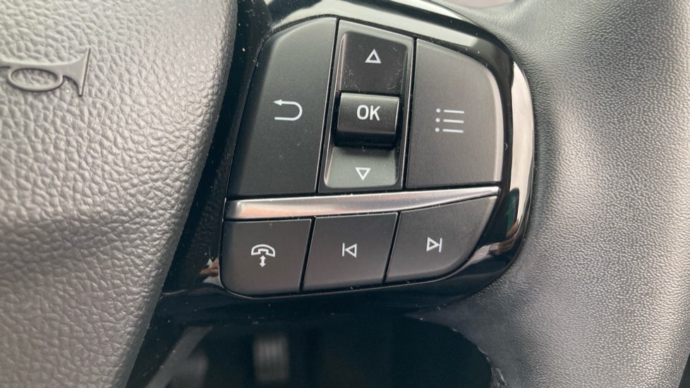 Ford Kuga 1.5 EcoBoost Titanium 5dr Petrol Estate - Image 31