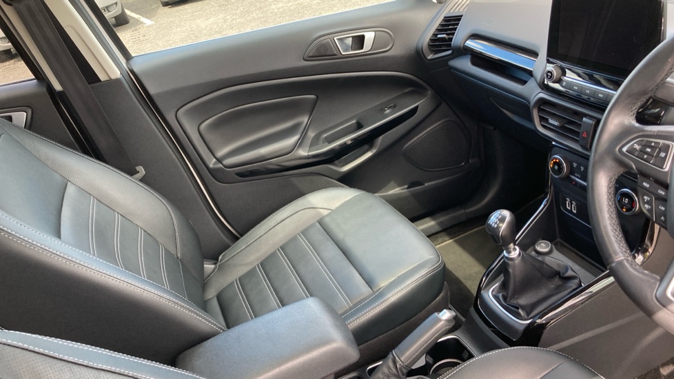 Ford EcoSport 1.5 TDCi Titanium 5dr Diesel Hatchback - Image 14