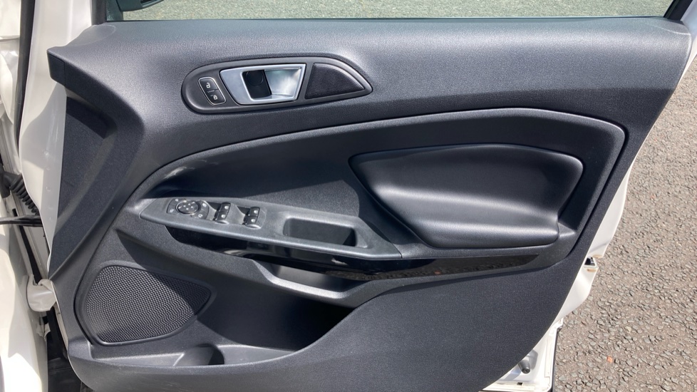 Ford EcoSport 1.5 TDCi Titanium 5dr Diesel Hatchback - Image 25