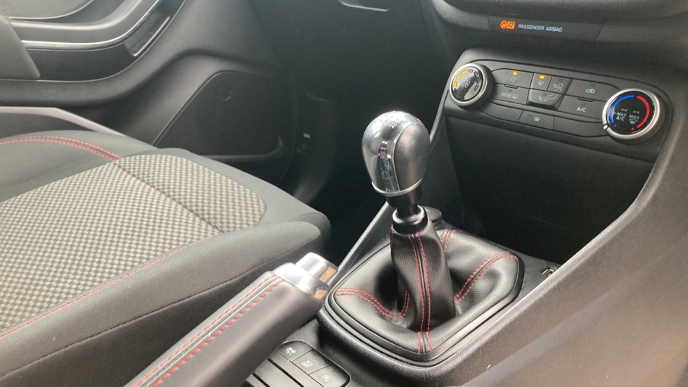 Ford Fiesta 1.0 EcoBoost 95 ST-Line Edition 5dr Petrol Hatchback - Image 13