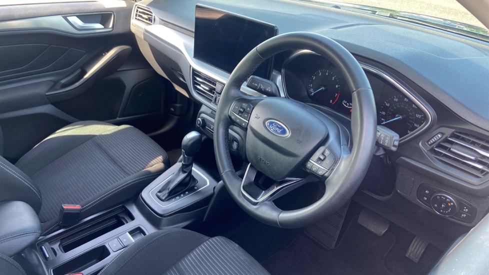Ford Focus 1.0 EcoBoost Hybrid mHEV Titanium 5dr Auto Petrol Estate - Image 11