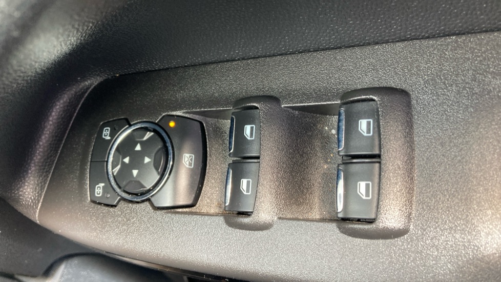 Ford EcoSport 1.0 EcoBoost 125 ST-Line 5dr Petrol Hatchback - Image 28