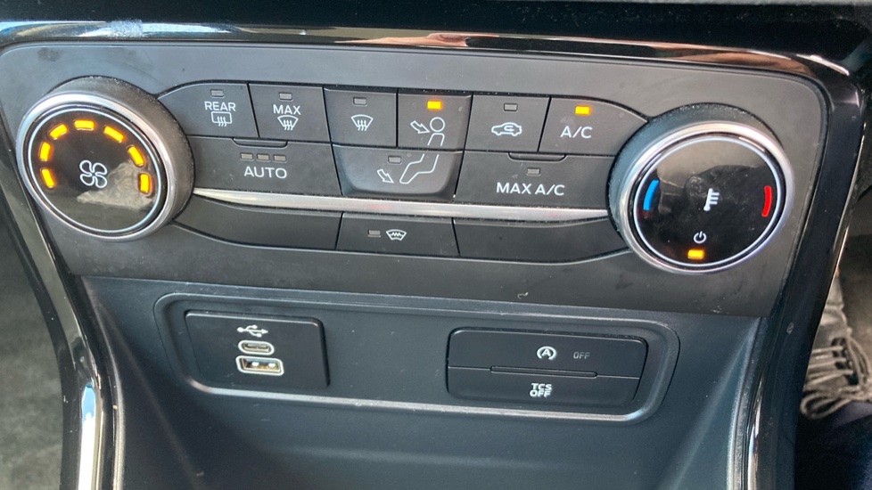 Ford EcoSport 1.0 EcoBoost 125 ST-Line 5dr Petrol Hatchback - Image 32