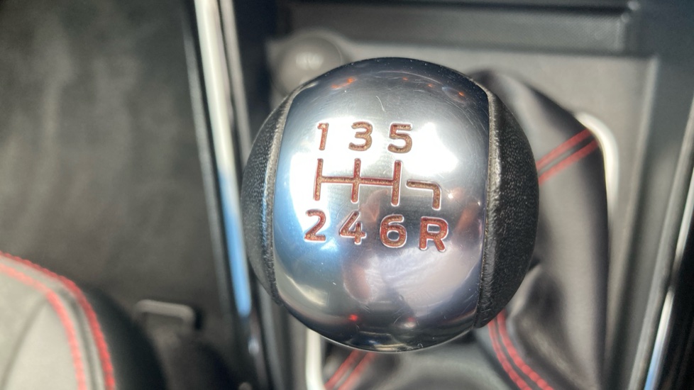 Ford EcoSport 1.0 EcoBoost 125 ST-Line 5dr Petrol Hatchback - Image 34