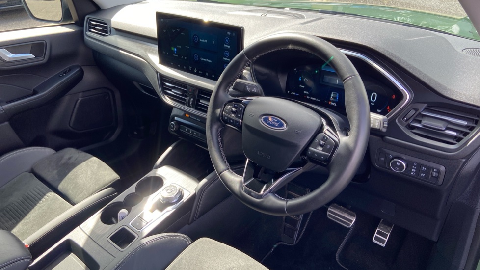 Ford Kuga 2.5 FHEV Active 5dr CVT Hybrid Estate - Image 11
