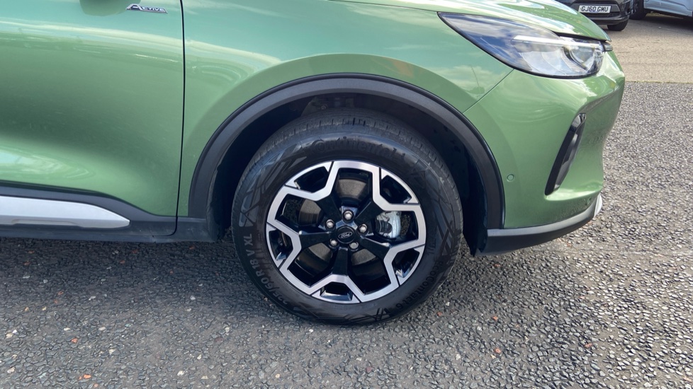 Ford Kuga 2.5 FHEV Active 5dr CVT Hybrid Estate - Image 24