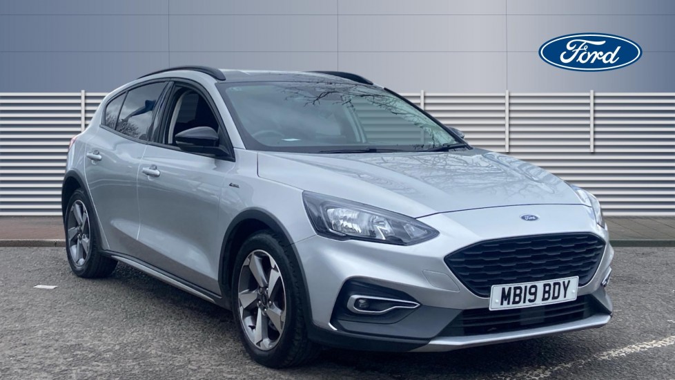 Ford Focus 1.0 EcoBoost 125 Active 5dr Petrol Hatchback - Image 1