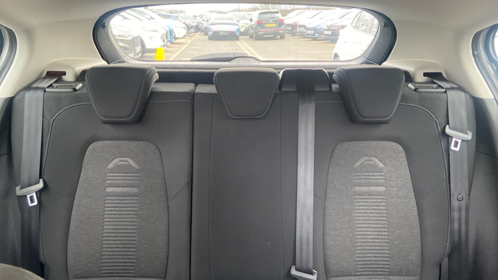 Ford Focus 1.0 EcoBoost 125 Active 5dr Petrol Hatchback - Image 15