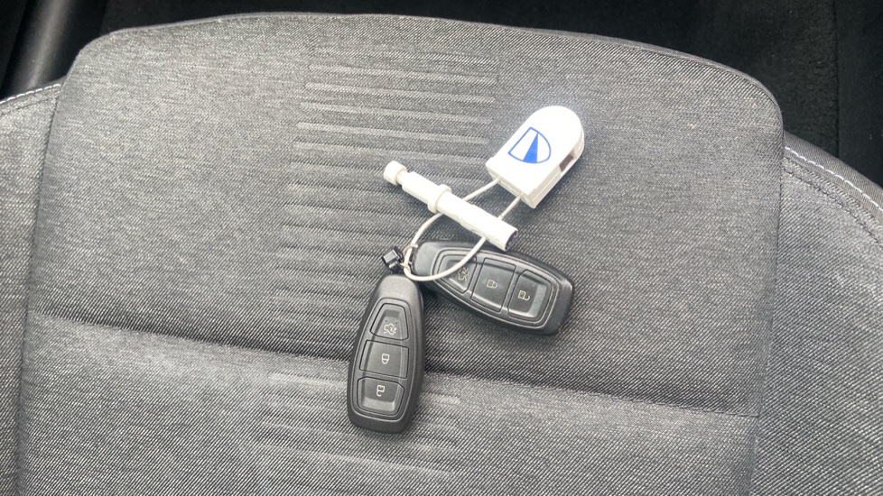 Ford Focus 1.0 EcoBoost 125 Active 5dr Petrol Hatchback - Image 20