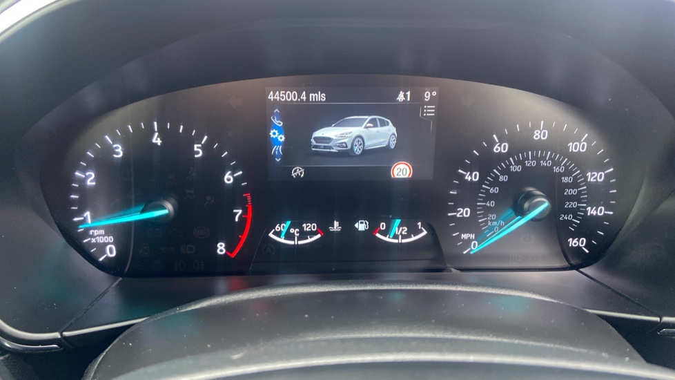 Ford Focus 1.0 EcoBoost 125 Active 5dr Petrol Hatchback - Image 24