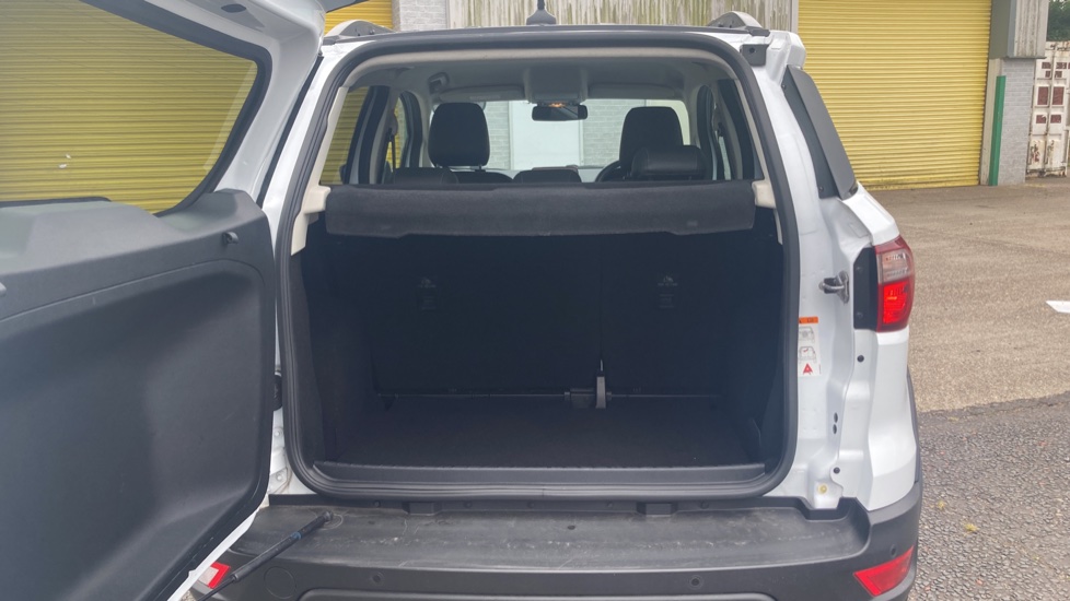 Ford EcoSport 1.0 EcoBoost 125 Active 5dr Petrol Hatchback - Image 4