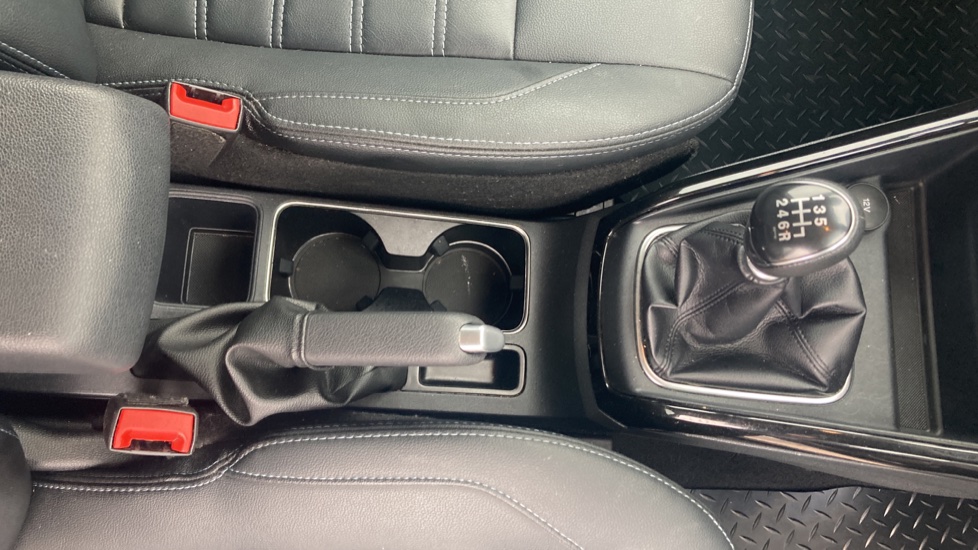 Ford EcoSport 1.0 EcoBoost 125 Active 5dr Petrol Hatchback - Image 19