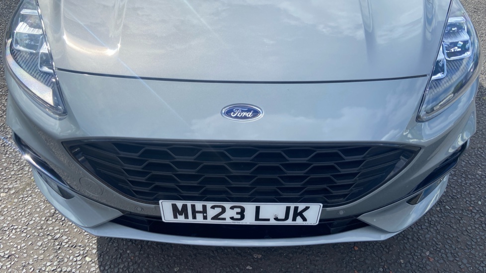 Ford Kuga 2.5 FHEV ST-Line X Edition 5dr CVT Hybrid Estate - Image 8