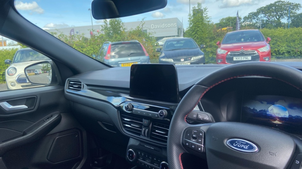 Ford Kuga 2.5 FHEV ST-Line X Edition 5dr CVT Hybrid Estate - Image 11