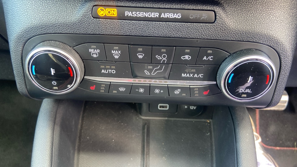 Ford Kuga 2.5 FHEV ST-Line X Edition 5dr CVT Hybrid Estate - Image 28