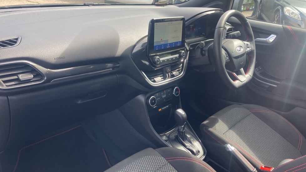 Ford Puma 1.0 EcoBoost Hybrid mHEV ST-Line 5dr DCT Petrol Hatchback - Image 9