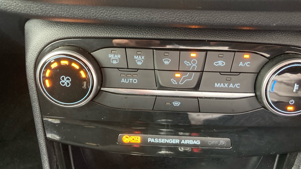Ford Puma 1.0 EcoBoost Hybrid mHEV Titanium 5dr Petrol Hatchback - Image 34