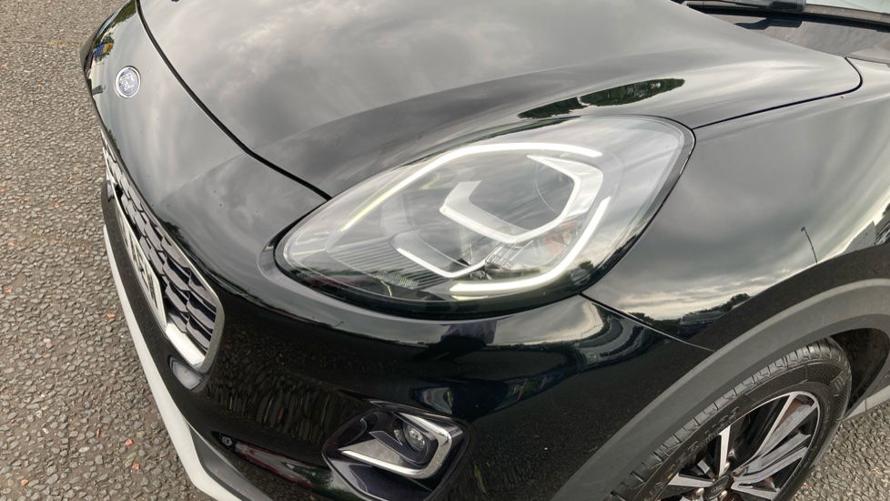 Ford Puma 1.0 EcoBoost Hybrid mHEV Titanium 5dr Petrol Hatchback - Image 39