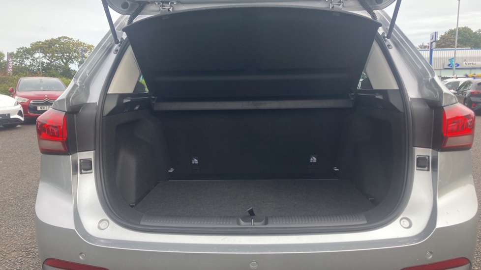 MG ZS 1.5 Hybrid+ SE 5dr Auto Hybrid Hatchback - Image 4