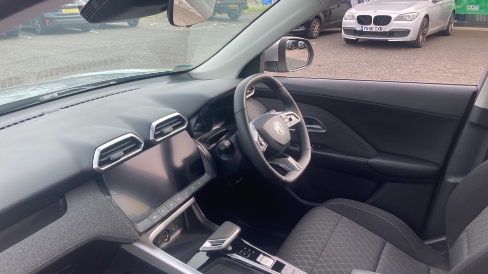 MG ZS 1.5 Hybrid+ SE 5dr Auto Hybrid Hatchback - Image 9